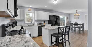 House on Lake Sinca House on Lake Sinca